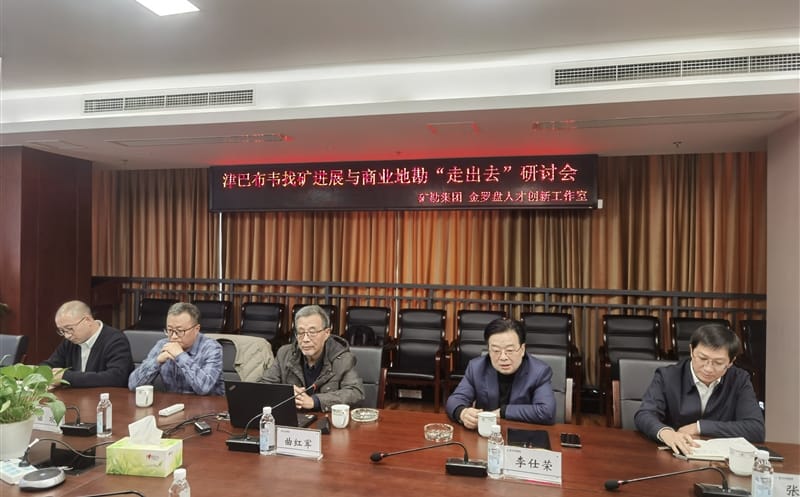 �ṹ�����г����������󿱼����ٿ���Ͳ�Τ�ҿ�ϣ������ҵ�ؿ����߳�ȥ�����л�