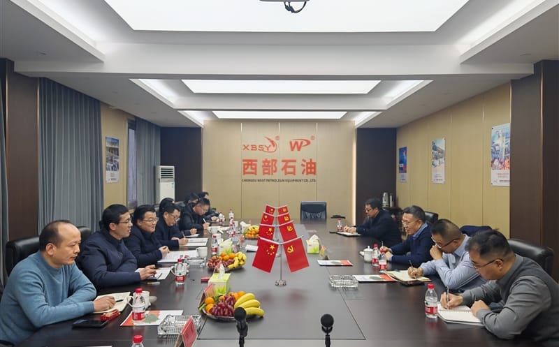 ����װ����˾������ʯ�;��н�����̸