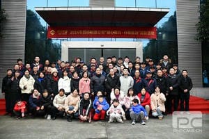 �Ǿ�ӭ���������ƶ�ǰ��|�������칤����С����ľ��� ������Զ������ӭ���˶�